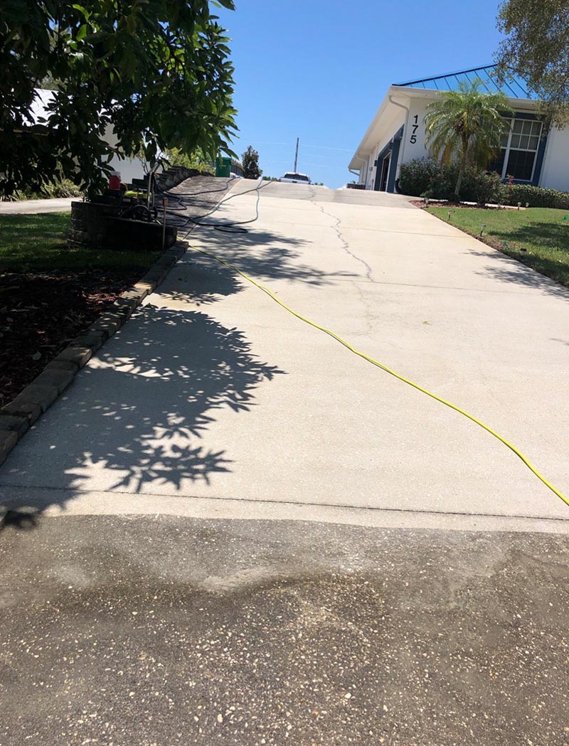 Cocoa Driveway Pressure Washing