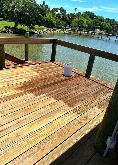 Indian River dock pressure washing photo. Before & after